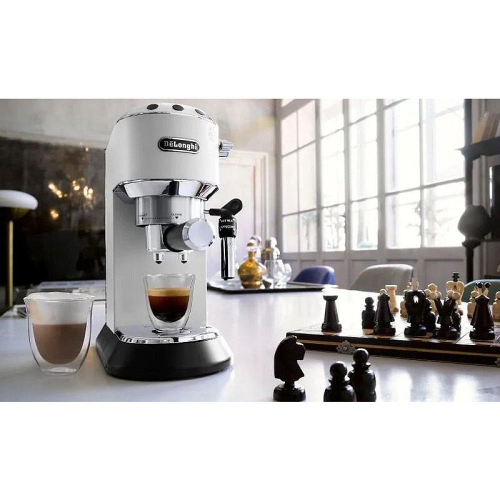 Καφετιέρα DeLonghi EC685.W DEDICA, 1300 W, 15 Bar 